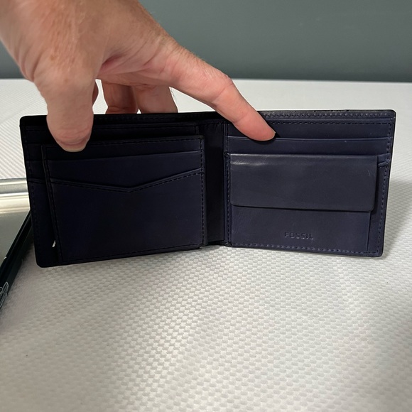 New Fossil Everett Large Coin Pocket Bifold Wallet Insignia Blue - Picture 7 of 11